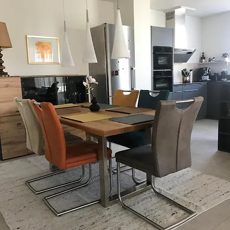 Apartment Am